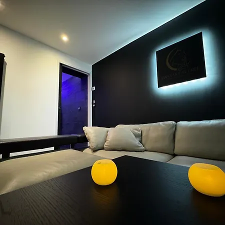 Love hôtel L' Instant Se Crée